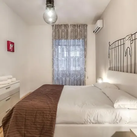 Fram Vatican Apartment-3